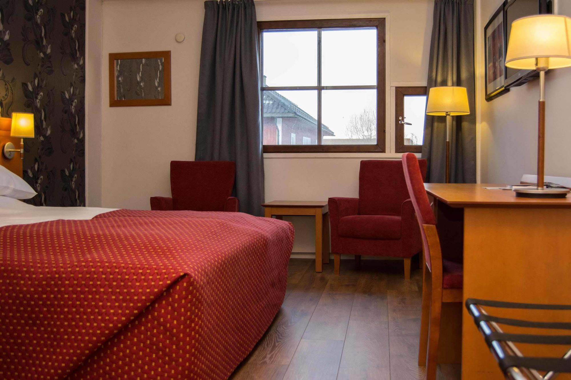 Thon Partner Hotel ナルヴィク エクステリア 写真