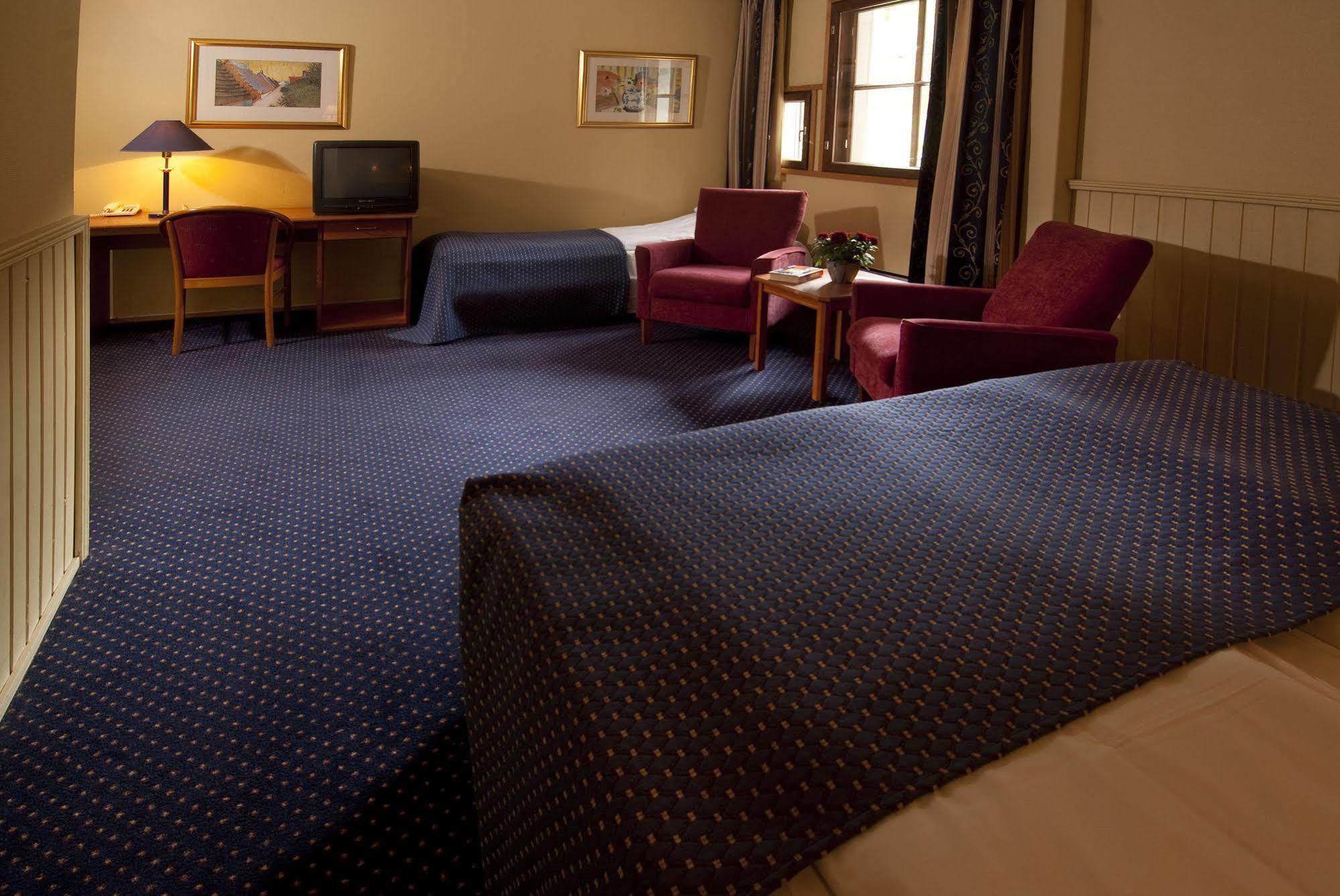 Thon Partner Hotel ナルヴィク エクステリア 写真
