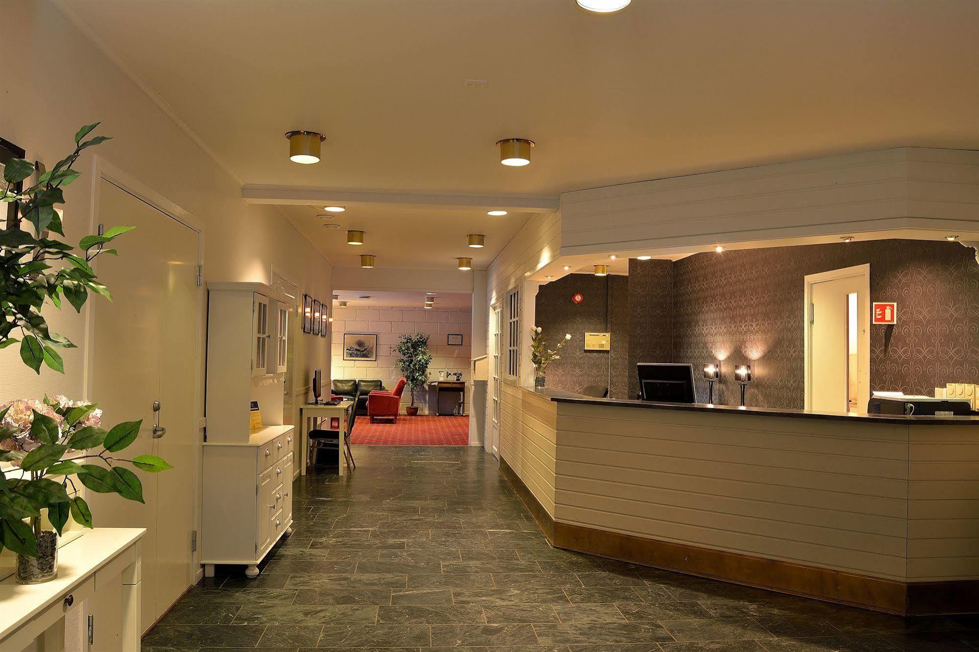 Thon Partner Hotel ナルヴィク エクステリア 写真